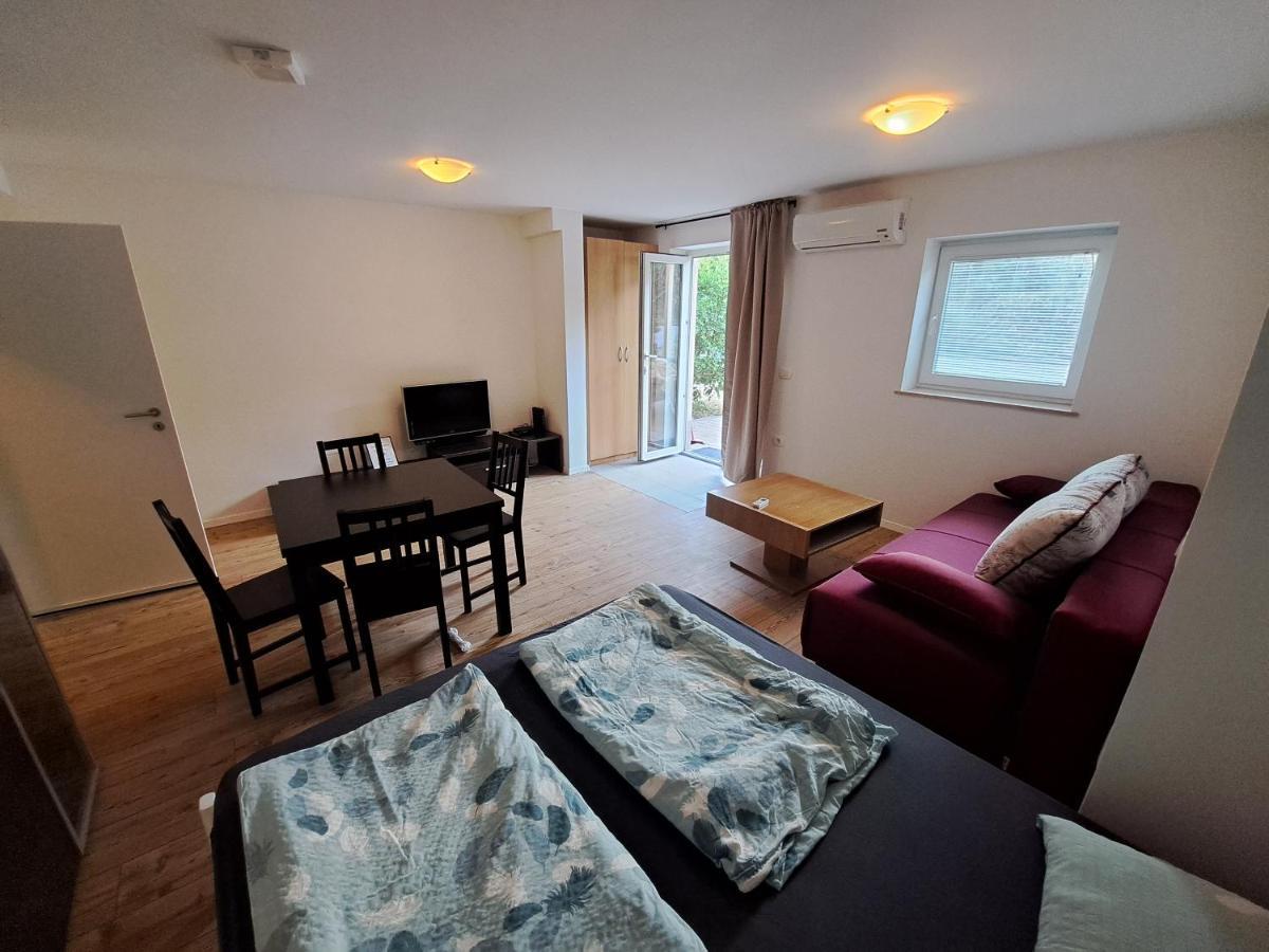 Apartments Pronavtik Piran Luaran gambar